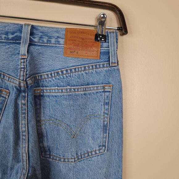 Levi's Premium 501 Skinny Button Fly Jeans Light Wash Size 24 - Picture 8 of 12